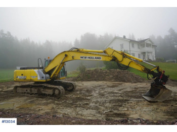 Excavator New Holland Kobelco E215: picture 2