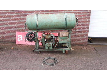 Air compressor Onbekend: picture 1