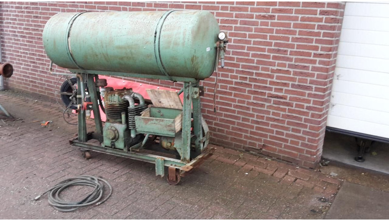 Onbekend  - Air compressor: picture 3