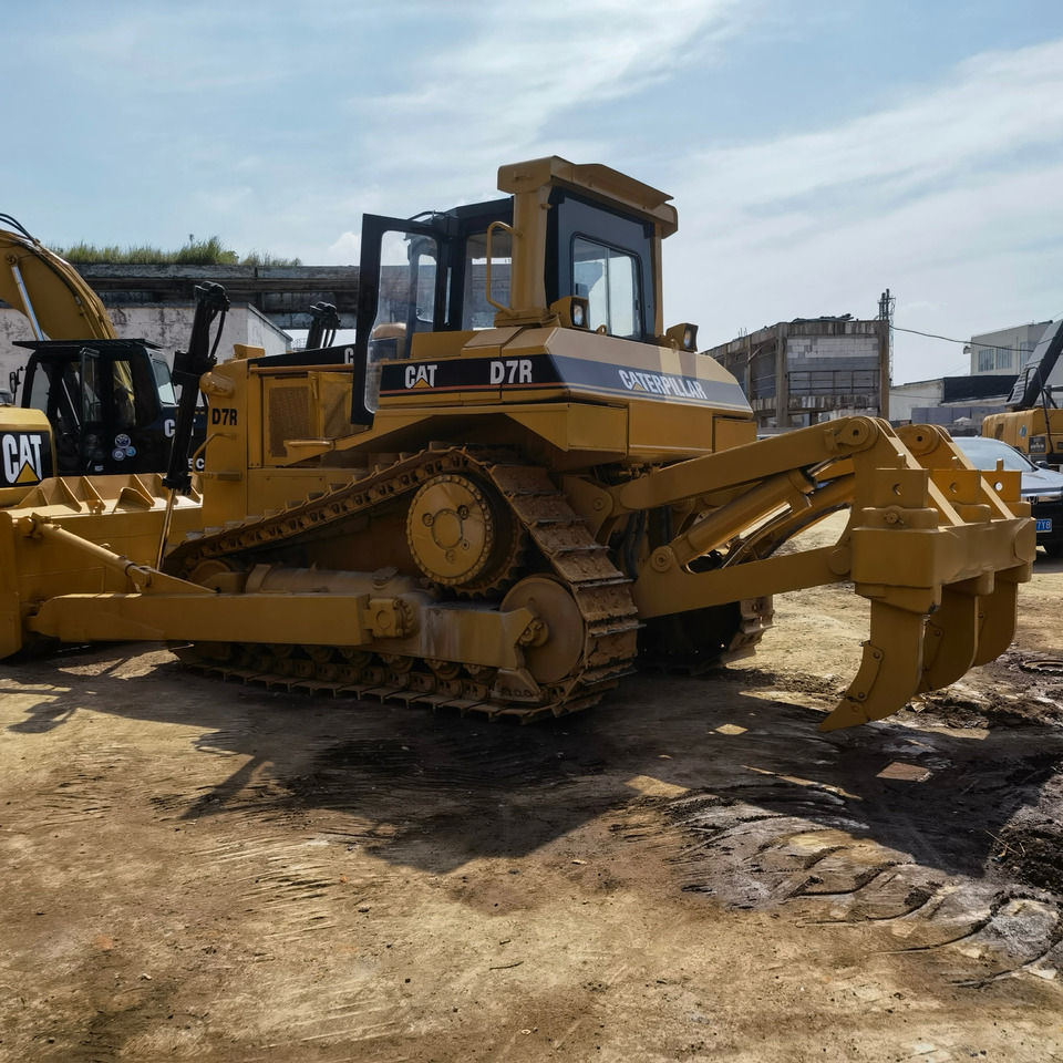 Original Used CAT D7R Crawler Bulldozer Japan D7 Caterpillar Dozer Machinery Used CAT D7R bulldozer - Bulldozer: picture 1