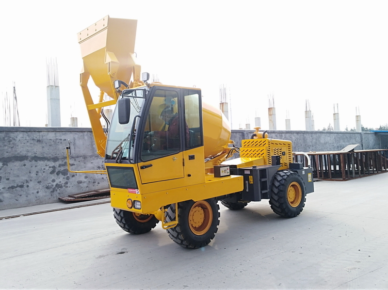 QINGDAO PROMISING 2.6CBM Self Loading Concrete Mixer CML260 - Concrete mixer truck: picture 4