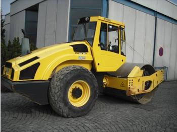 Bomag BW 213 DH-4 - Roller