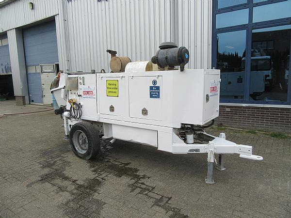 SCHWING  WP 750 - 18X  trailer pump - Stationary concrete pump: picture 2