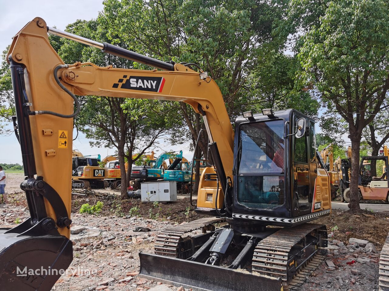 Sany SY75C - Crawler excavator: picture 1