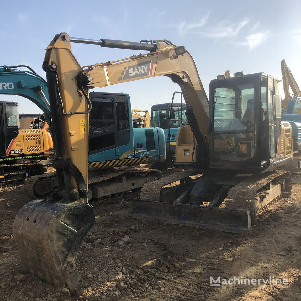 Sany SY75C - Crawler excavator: picture 2