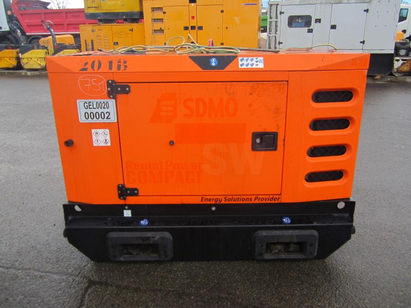 Sdmo R22 - Generator set: picture 3