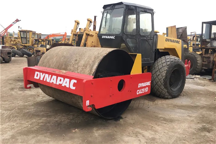 Second hand roller Dynapac CA251D used compactor CA251D Dynapac compactor roller for sale - Roller: picture 2