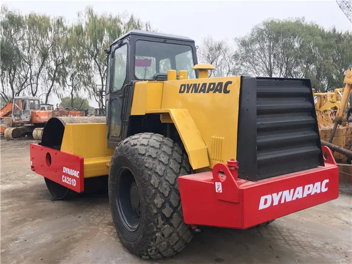 Second hand roller Dynapac CA251D used compactor CA251D Dynapac compactor roller for sale - Roller: picture 3