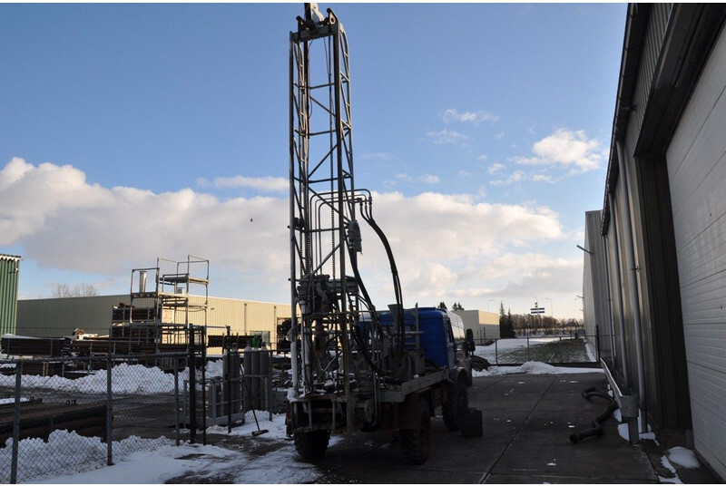 Unimog s-404 boormachine Bomag - Drilling rig: picture 3