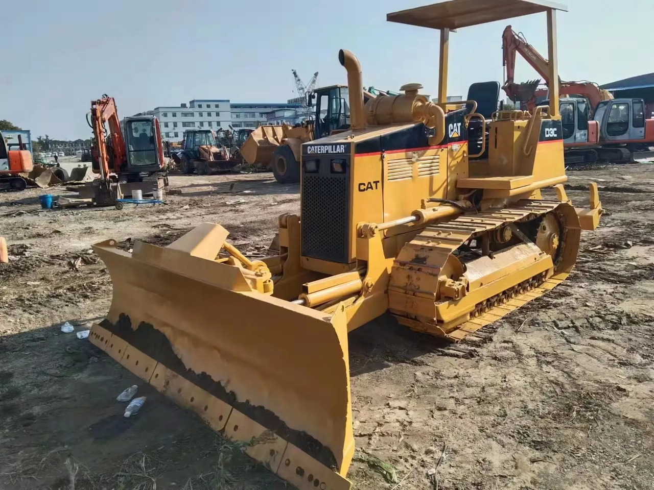 Used Bulldozer CAT D3C Second Hand Excellent Competitively Priced Crawler Bulldozer D5M D6D In Stock - Bulldozer: picture 3