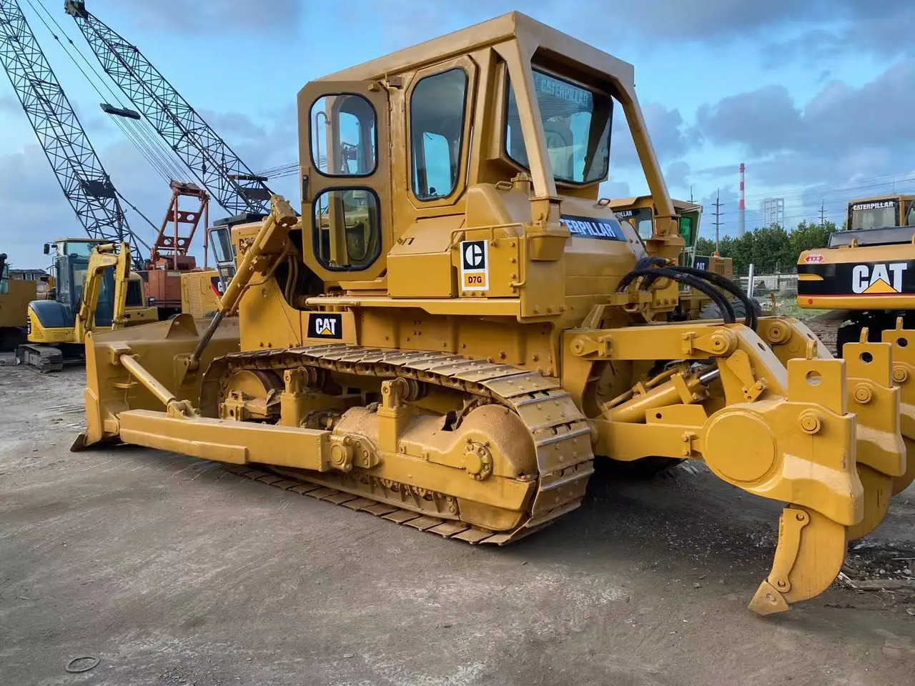 Used Bulldozers Caterpillar D7G Second Hand Premium Hydraulic Bulldozer On The Market - Bulldozer: picture 4