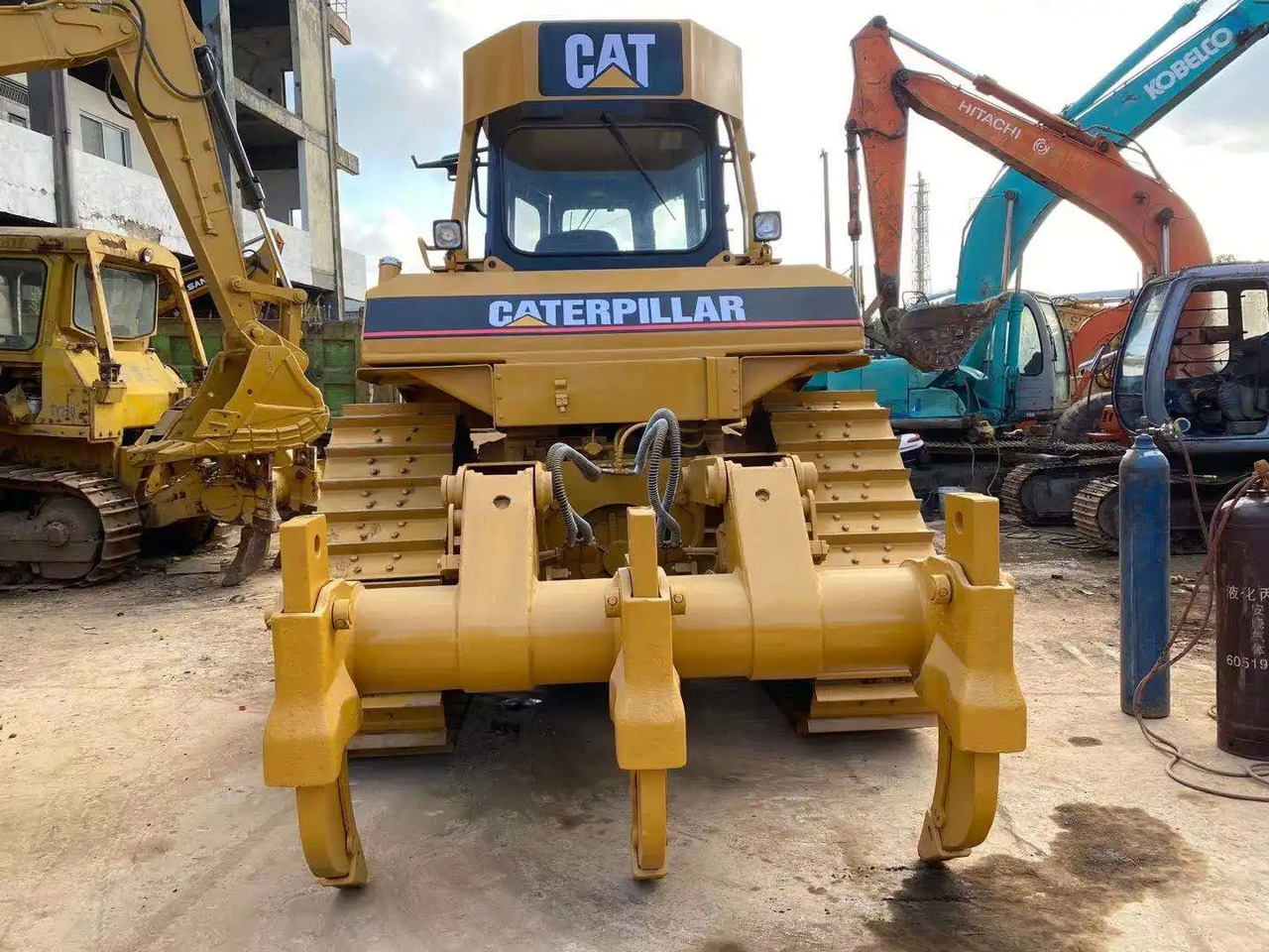 Used Caterpillar D7H Crawler bulldozer Secondhand CAT D7H Bulldozer - Bulldozer: picture 5