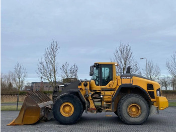 Wheel loader VOLVO