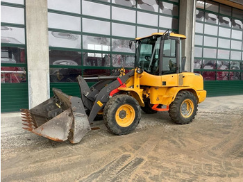 Wheel loader VOLVO