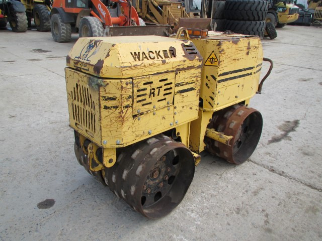 Wacker RT 820 H  - Mini roller: picture 1