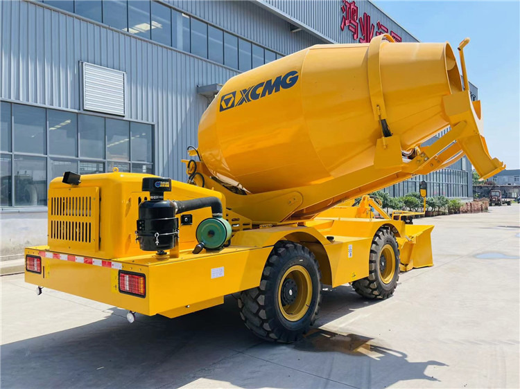 XCMG 4m3 Self-Loading Mobile Concrete Mixer Truck Automatic Concrete Mixer for Sale - Concrete mixer: picture 5