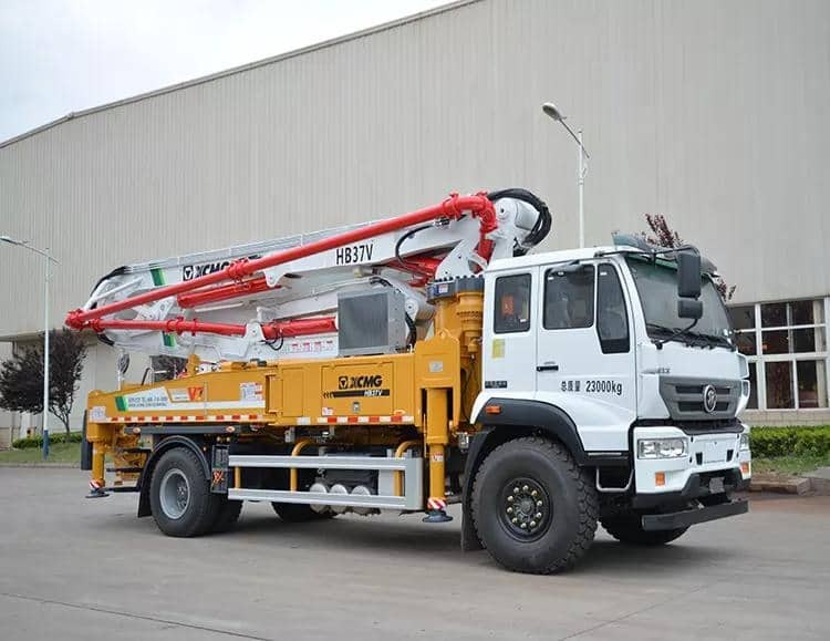 XCMG Concrete Pump Truck Used HB37V Mounted Concrete Pump Truck Trade - Concrete pump truck: picture 3