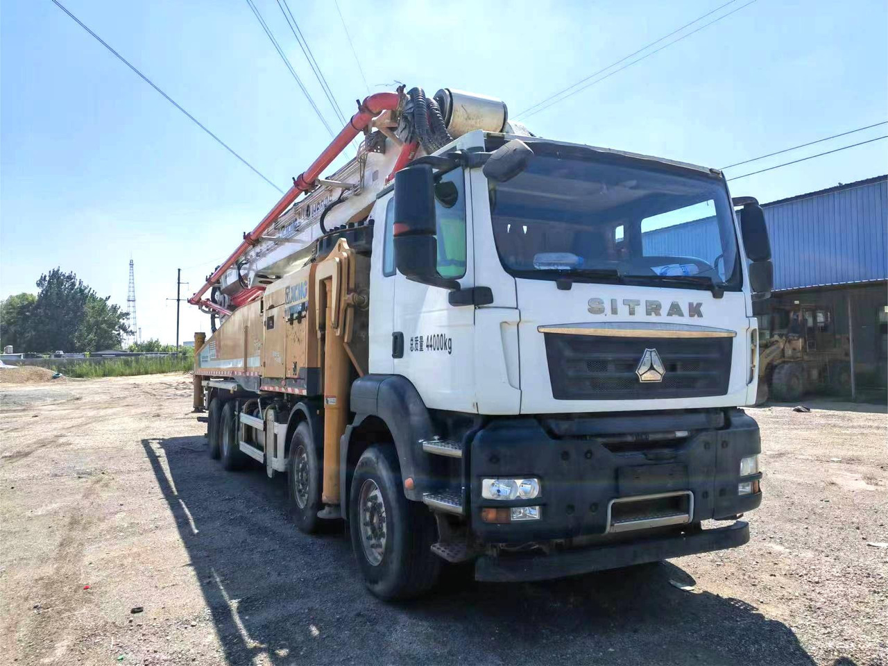 XCMG Official Concrete Construction Machinery HB62V 62m Used Mobile Concrete Pump - Concrete pump truck: picture 3