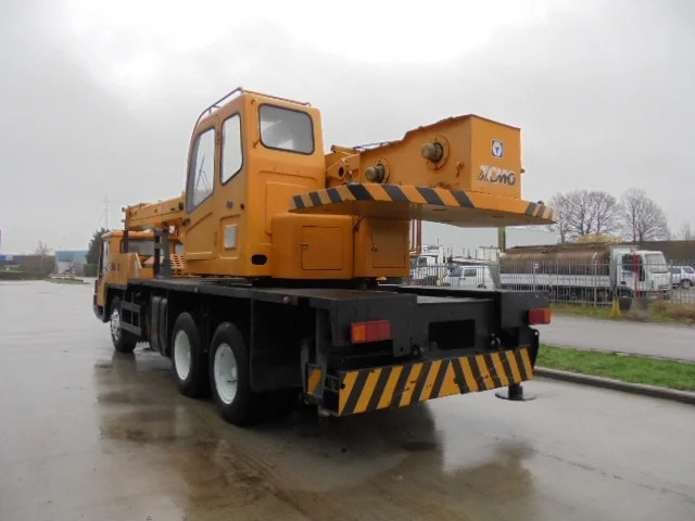 XCMG QY20B.5 20 ton Truck Crane - Rough terrain crane: picture 5