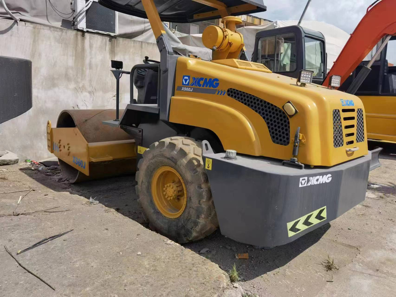 XCMG XS60J - Compactor: picture 2