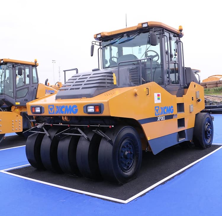 XCMG high quality Used XP303 30Ton Road Roller Japan Machine - Pneumatic roller: picture 2