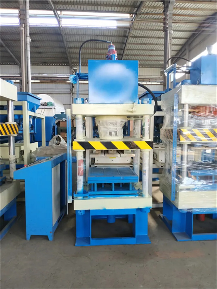XCMG official XZ35B fully automatic red hollow clay brick making machine - Block making machine: picture 3