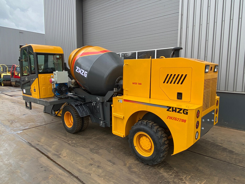 ZWZG 2200 Concrete Mixer - Concrete mixer truck: picture 4