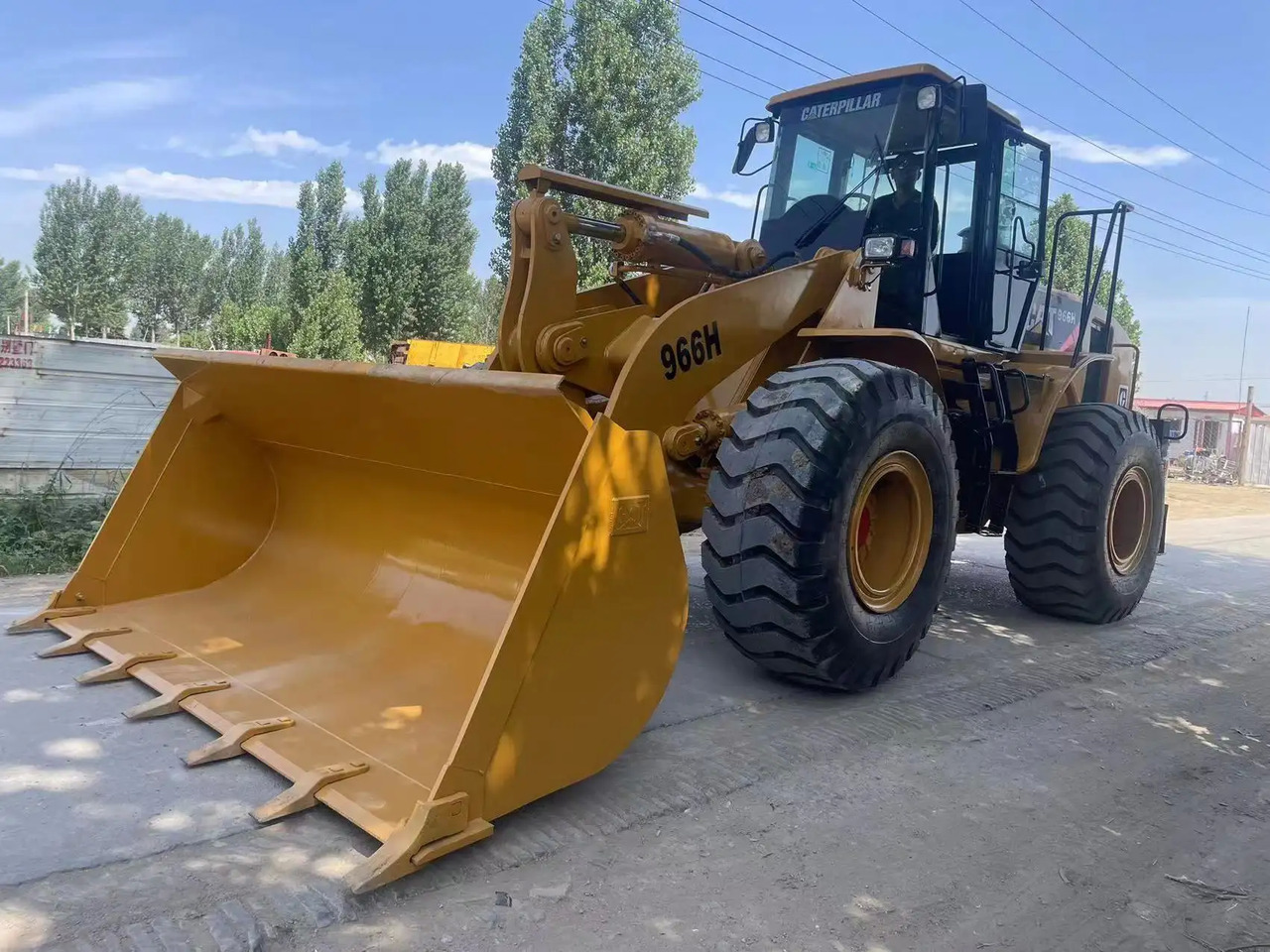 Caterpillar 966h wheel loader used CAT 966H earth-moving machinery loader 950H - Wheel loader: picture 4