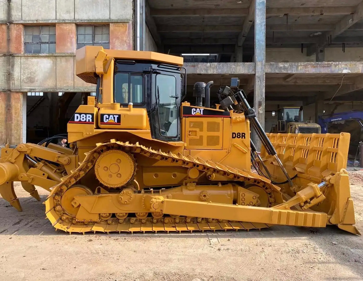 Used CAT bulldozer d8r original caterpillar D8R crawler bulldozer secondhand d8R dozer - Bulldozer: picture 3