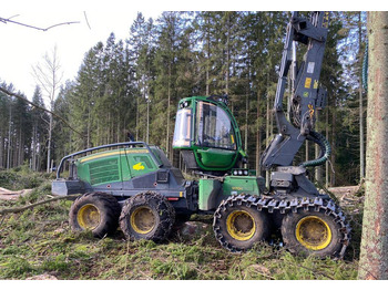 John Deere 1170 G  - Forestry harvester: picture 1