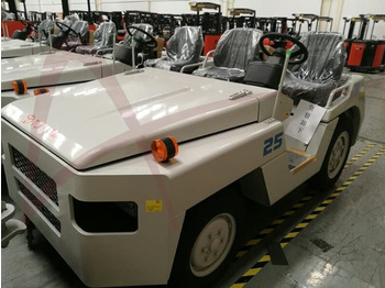 Baggage tractor TOYOTA