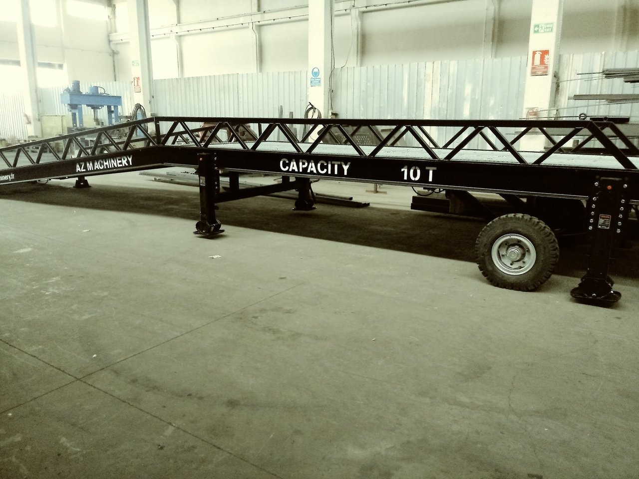 AZ RAMP STAR-10-XL mobile loading ramp - Loading ramp: picture 4