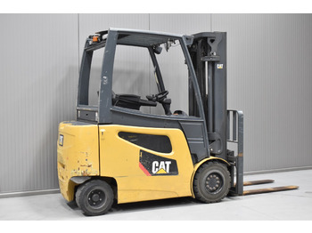 CATERPILLAR 2EPC6000 - Electric forklift: picture 3