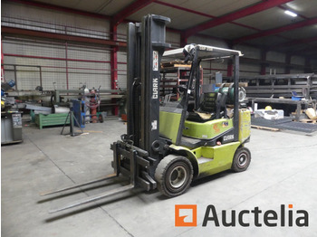 Diesel forklift CLARK