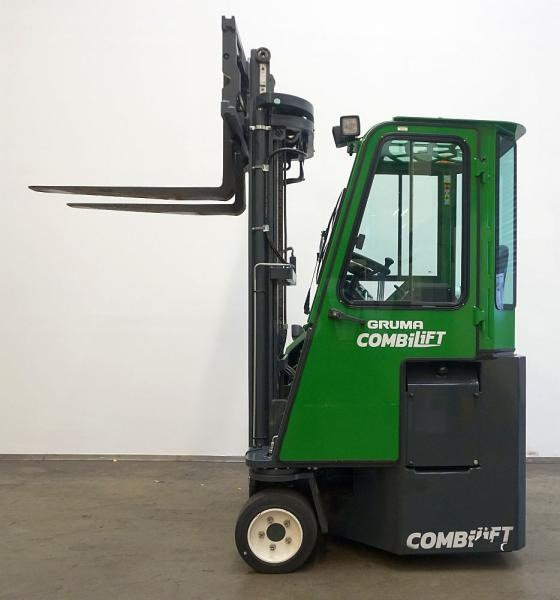 Combilift CB3000 - 4-way reach truck: picture 4