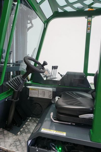 Combilift CBE3000 - 4-way reach truck: picture 4