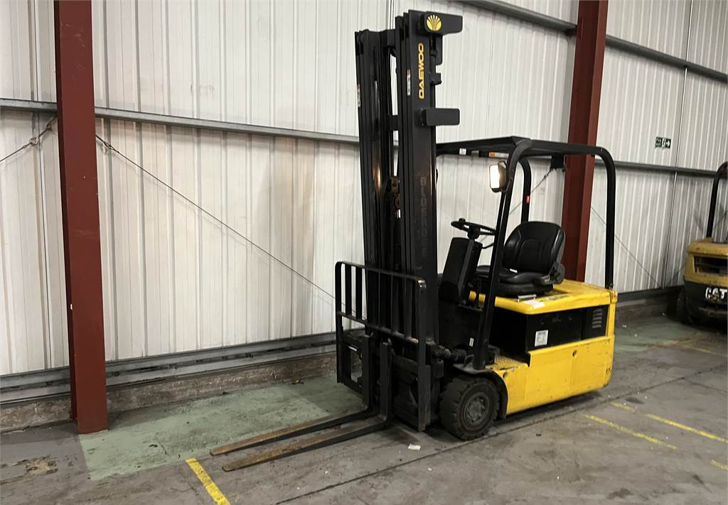 Electric forklift Daewoo B18T-2: picture 2