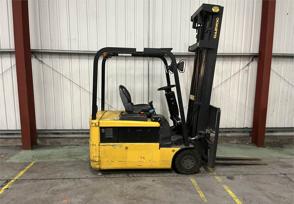 Electric forklift Daewoo B18T-2: picture 5