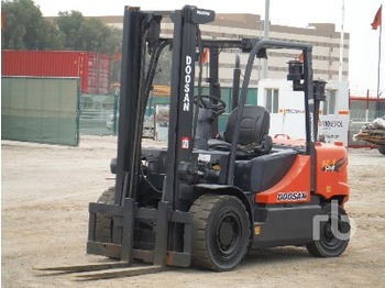 Diesel forklift Doosan 6 Ton: picture 1