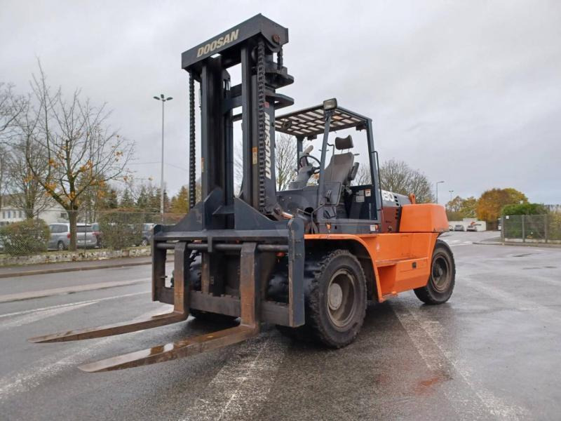 Doosan D1808-S - Diesel forklift: picture 1