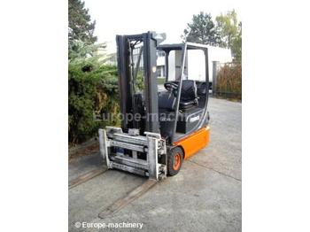 Fenwick E14-02 - Forklift