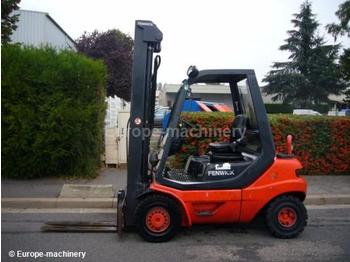 Fenwick H25D-03 - Forklift
