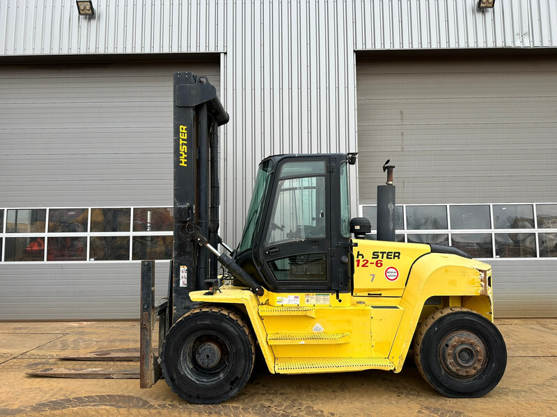 Hyster H12XM-6 - Forklift: picture 1