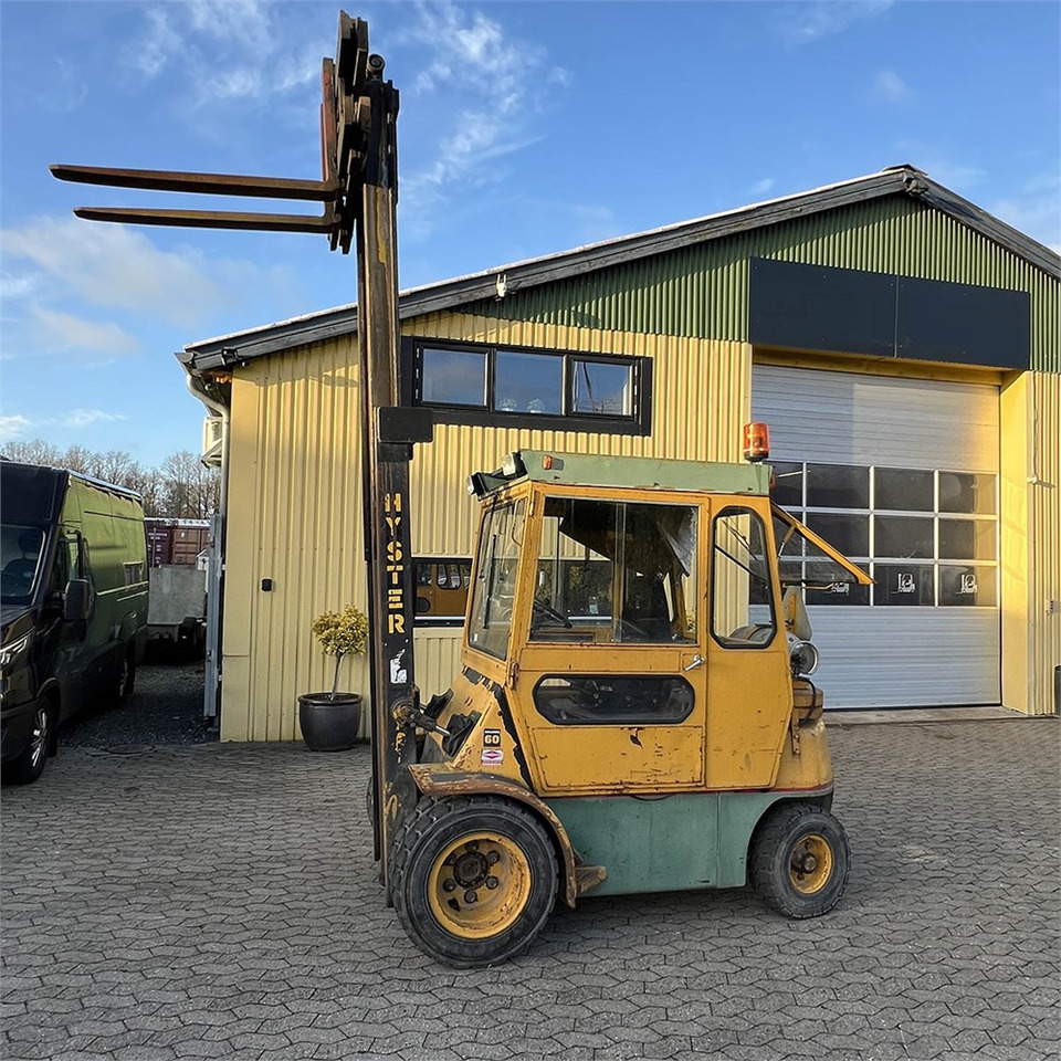 Hyster H60H - Forklift: picture 3