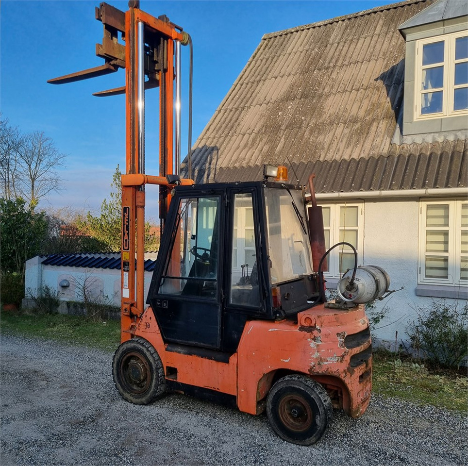 Jelau 3504 C - Forklift: picture 3