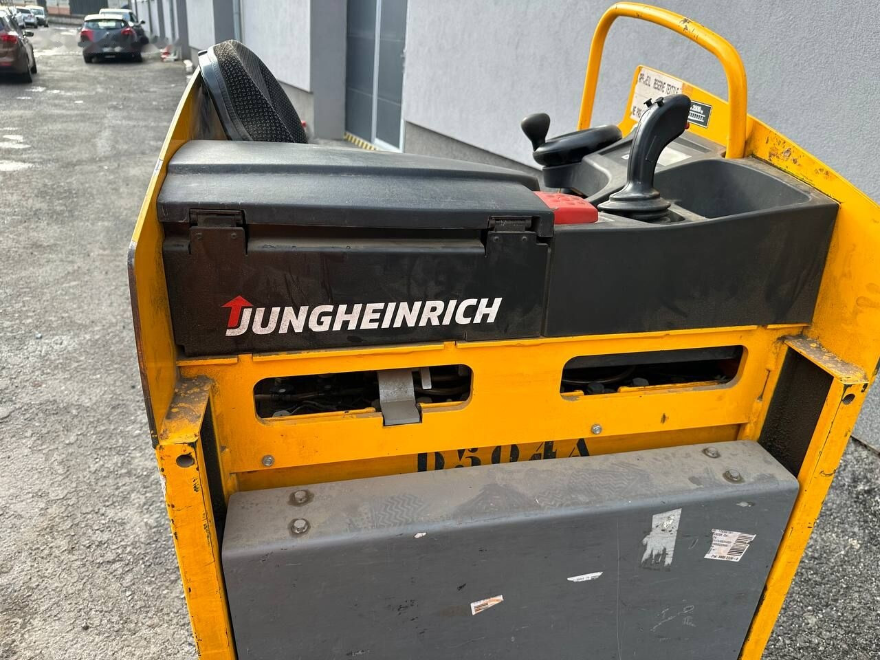 Jungheinrich ESE 220 - Stacker: picture 4