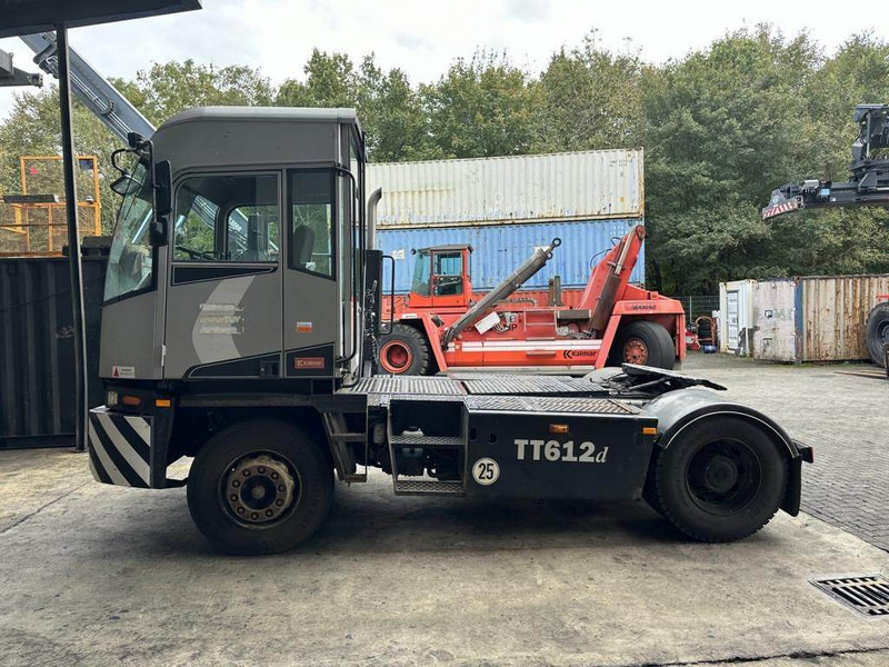 Kalmar TT612D - Terminal tractor: picture 1