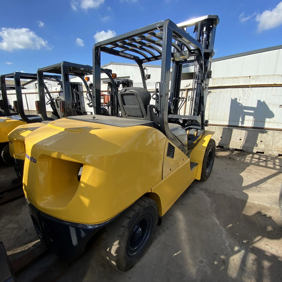 Komatsu forklift FD70 used forklift FD80 FD50 FD30 FD25 second hand forklift cheap for sale - Forklift: picture 1