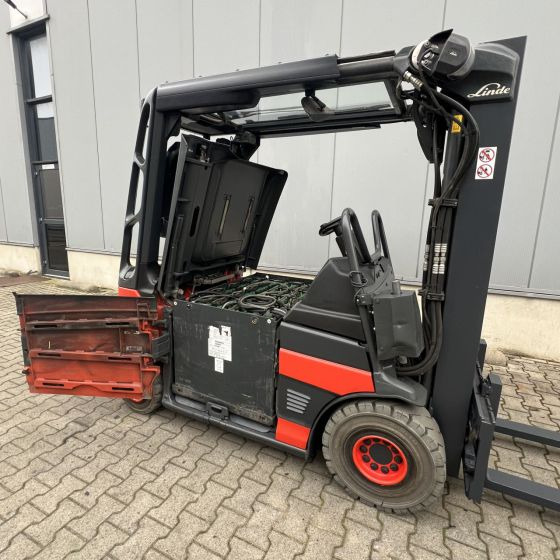 Linde E20R (387) Roadster - Electric forklift: picture 4