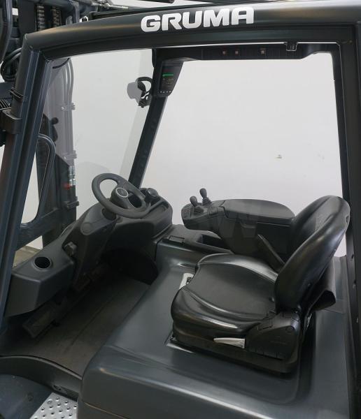 Electric forklift Linde E 25 387: picture 3